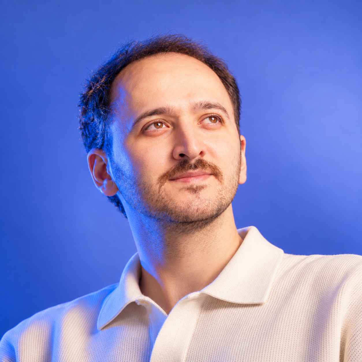علیرضا طاهری نوین